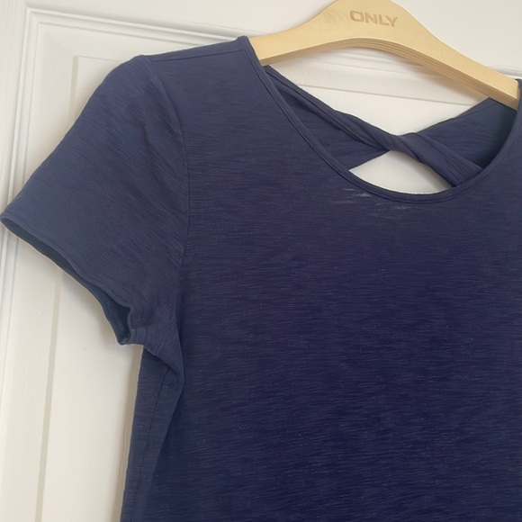 Gap navy blue dress with cut-out bow at the back - Picture 2 of 5